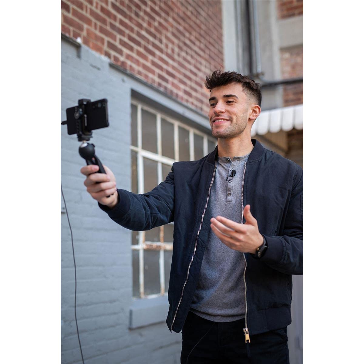 Sennheiser XS Lav Kit Móvil USB-C, Micrófono Lavalier Omnidireccional con Pinza para Smartphone y Minitrípode Manfrotto PIXI, 509259