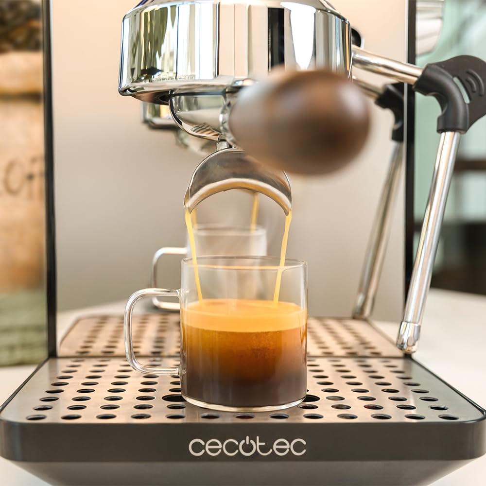 Cecotec Cafetera Express Barista Baristeo Intima, Cafetera Espresso Barista Profesional, Sistema de Pre-Infusión, Bomba de 15 Bares, Fácil Llenado, Depósito de 1,7L y Bandeja Calienta Tazas