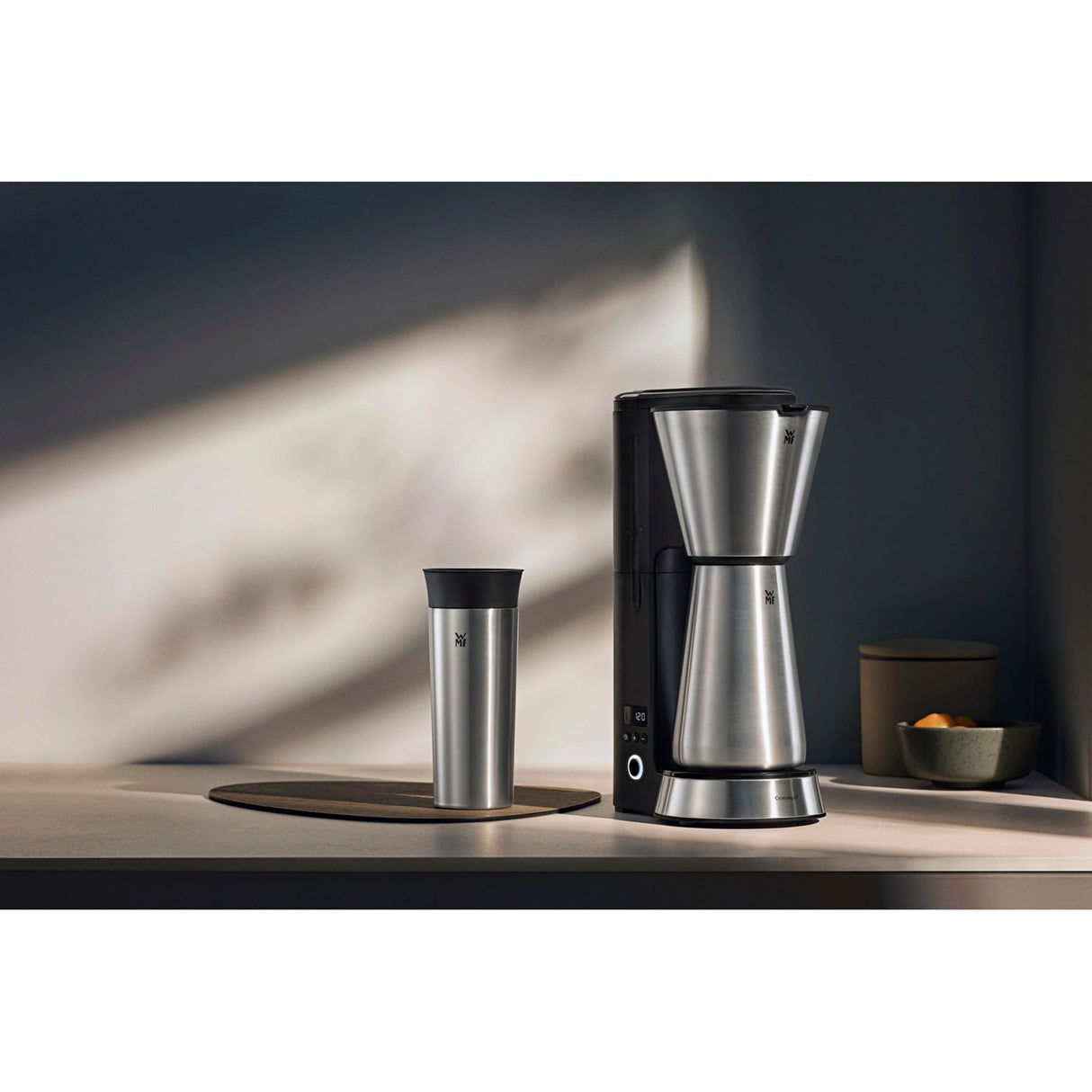 WMF Kitchenminis - Cafetera Aroma de goteo con termo, cafetera de filtro para hasta 5 tazas de café, vaso térmico 350 ml, programa antical, indicador agua, display digital, filtro extraible, 760 W