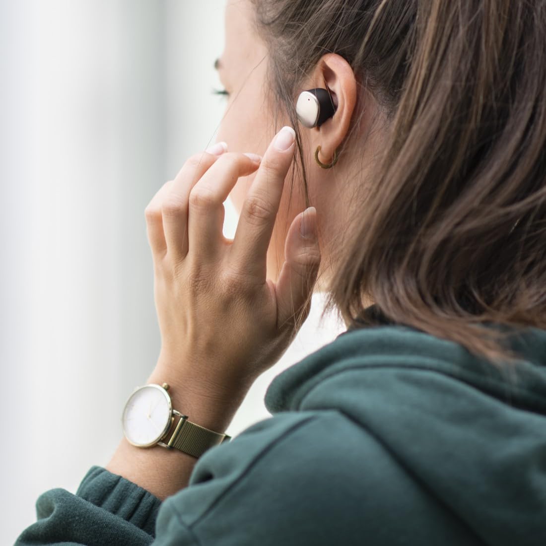 Hama | Auriculares Bluetooth (Control táctil, Resistente a Salpicaduras IPX5, Comandos de Voz, Batería Duradera) Color Negro