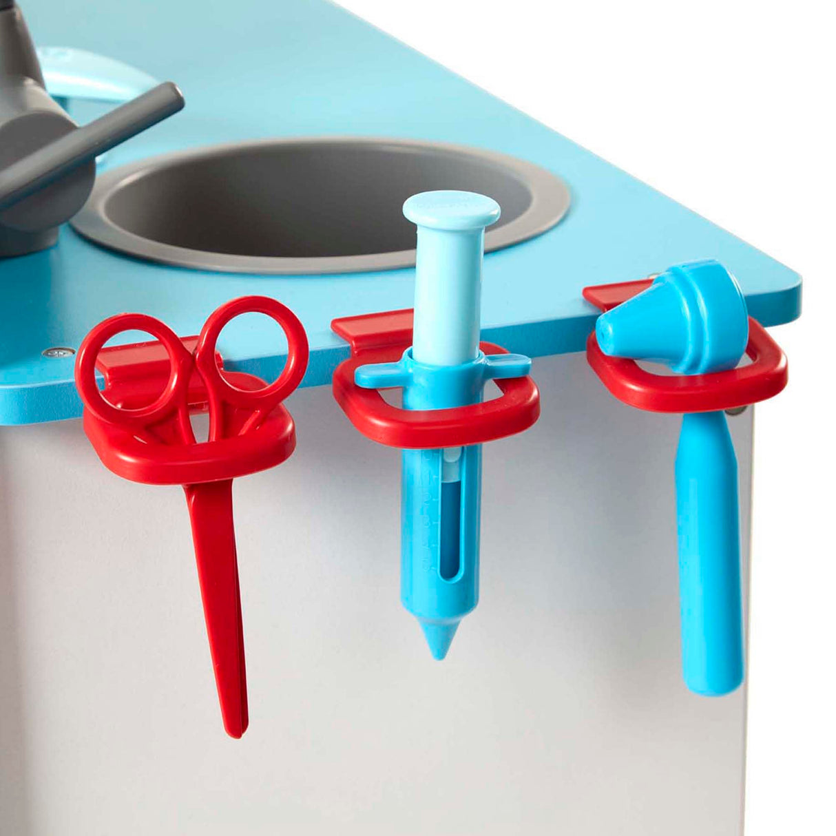 Melissa & Doug Consultorio médico Juega a ser el Doctor o el Paciente, Juego imaginativo, Juguete Creativo Montessori de Madera con Accesorios, Regalo para niños y niñas de 3 4 5 6 7 años