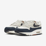 NIKE Air MAX 1 LX, Sneaker Mujer, Blanco Rojo, 38.5 EU