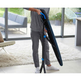 Joseph Joseph Glide Plus Tabla de Planchar 130 x 38 cm, Altura Regulable, Reposaplancha Resistente al Calor, Funda de Algodón Súper Absorbente, Negra/Azul