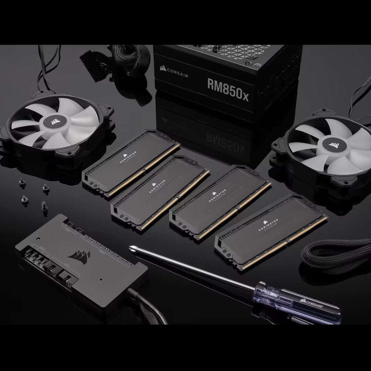 CORSAIR Dominator Platinum RGB DDR5 RAM 32 GB (2 x 16 GB) 6000 MHz CL36 Intel XMP iCUE Memoria de computadora Compatible - Negro (CMT32GX5M2E6000C36)