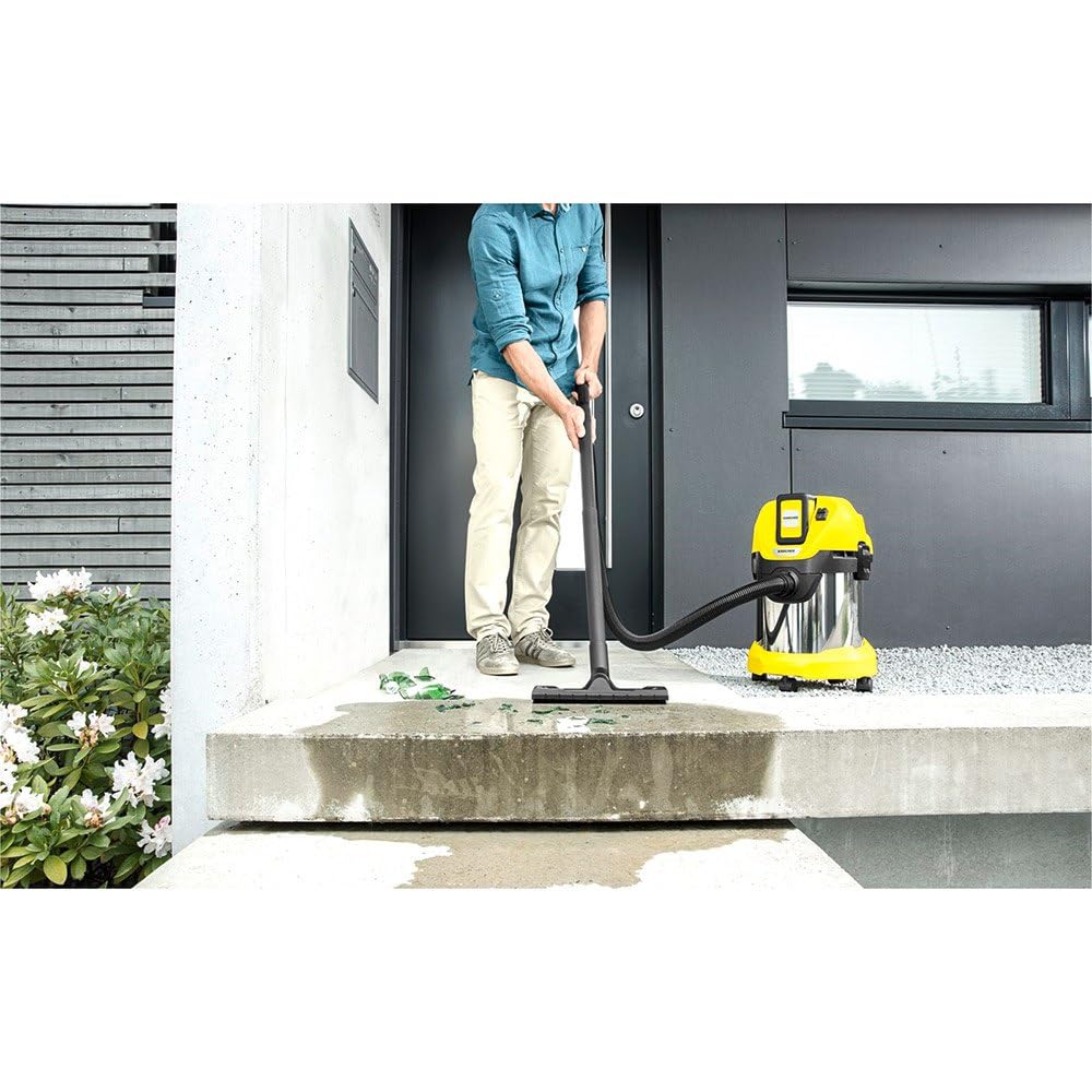 Kärcher 36 V Aspirador multiuso WD 3 Battery Premium, aspiración en seco y húmedo, filtro de cartucho, manguera: 2 m, capacidad: 17 l, potencia: 300 W, compatible con batería 36 V, batería no incl.