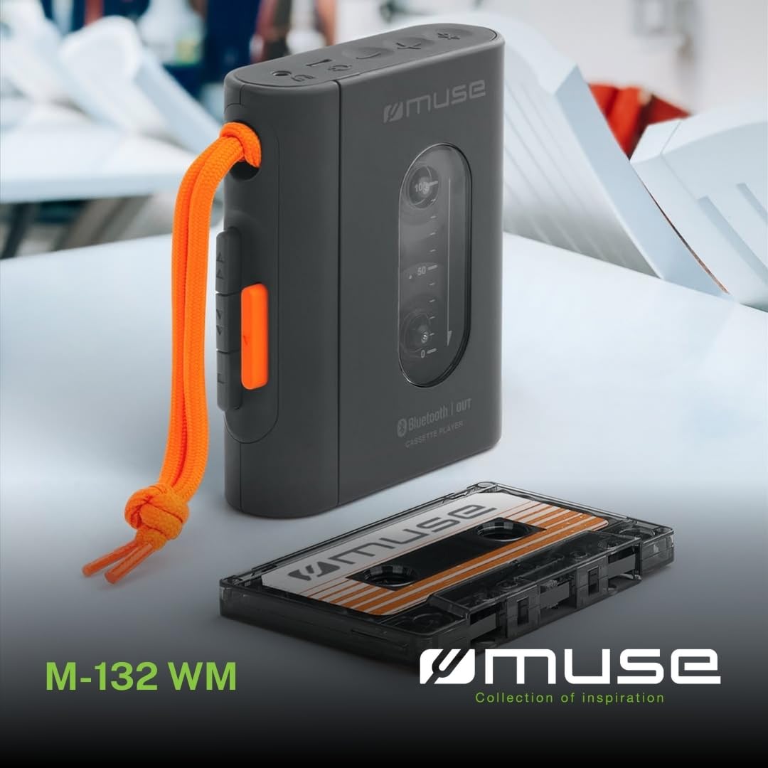 MUSE M132WM. Reproductor de Cassette con Semi-Auto Stop. Bateria Recargable, Bluetooth out, Conector de Auriculares, Carga con Cable USB-C.