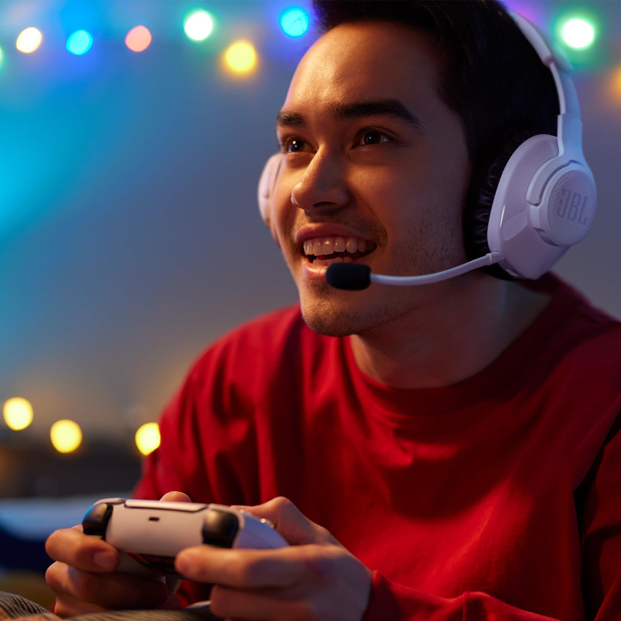 JBL Quantum 360P Auriculares inalámbricos con bluetooth para Playstation, micrófono desmontable, cancelación activa del ruido, QuantumSOUND Signature, 22 horas de batería, blanco