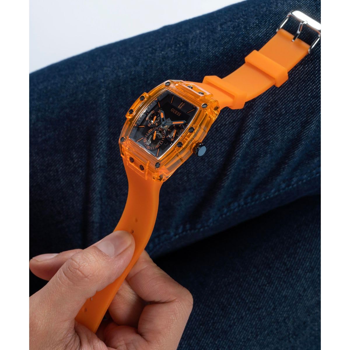 GUESS Trend Casual Tonneau Diamond - Reloj para Hombre, 43 mm, Esfera Negra, Caja y Pulsera de Acero Inoxidable, Naranja, Deportivo/Casual