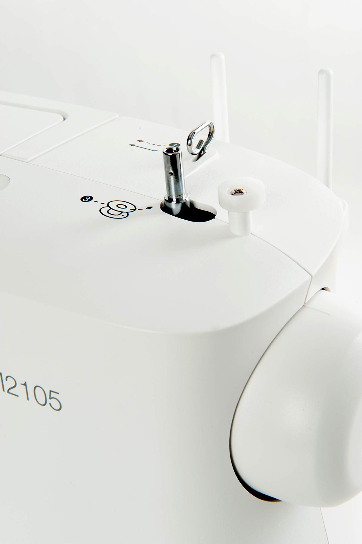 Singer M2105 - Máquina de coser mecánica