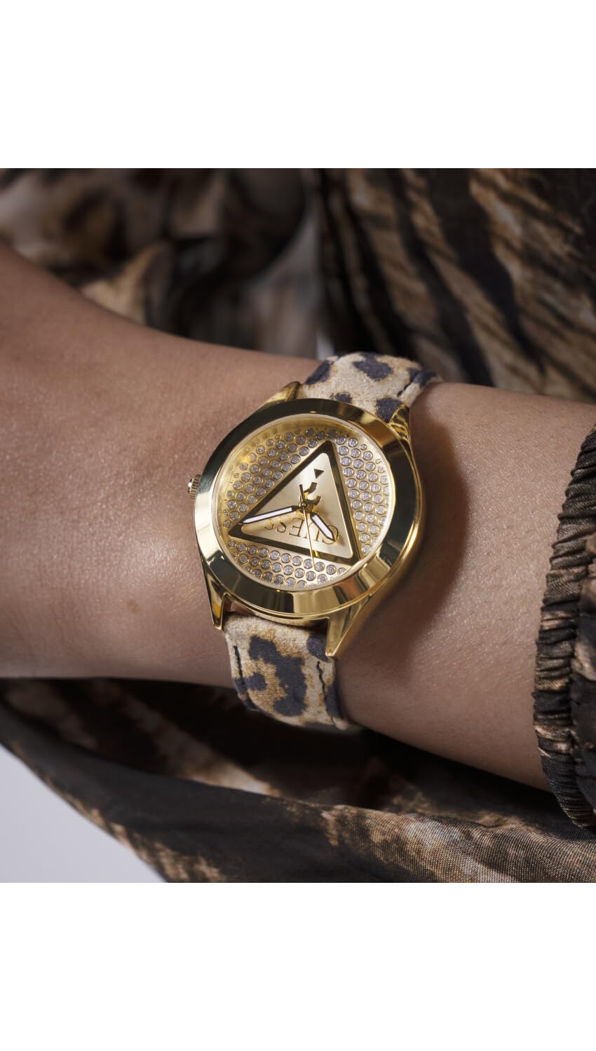 GUESS Reloj Analógico para Mujeres de Cuarzo con Correa en Cuero GW0745L2
