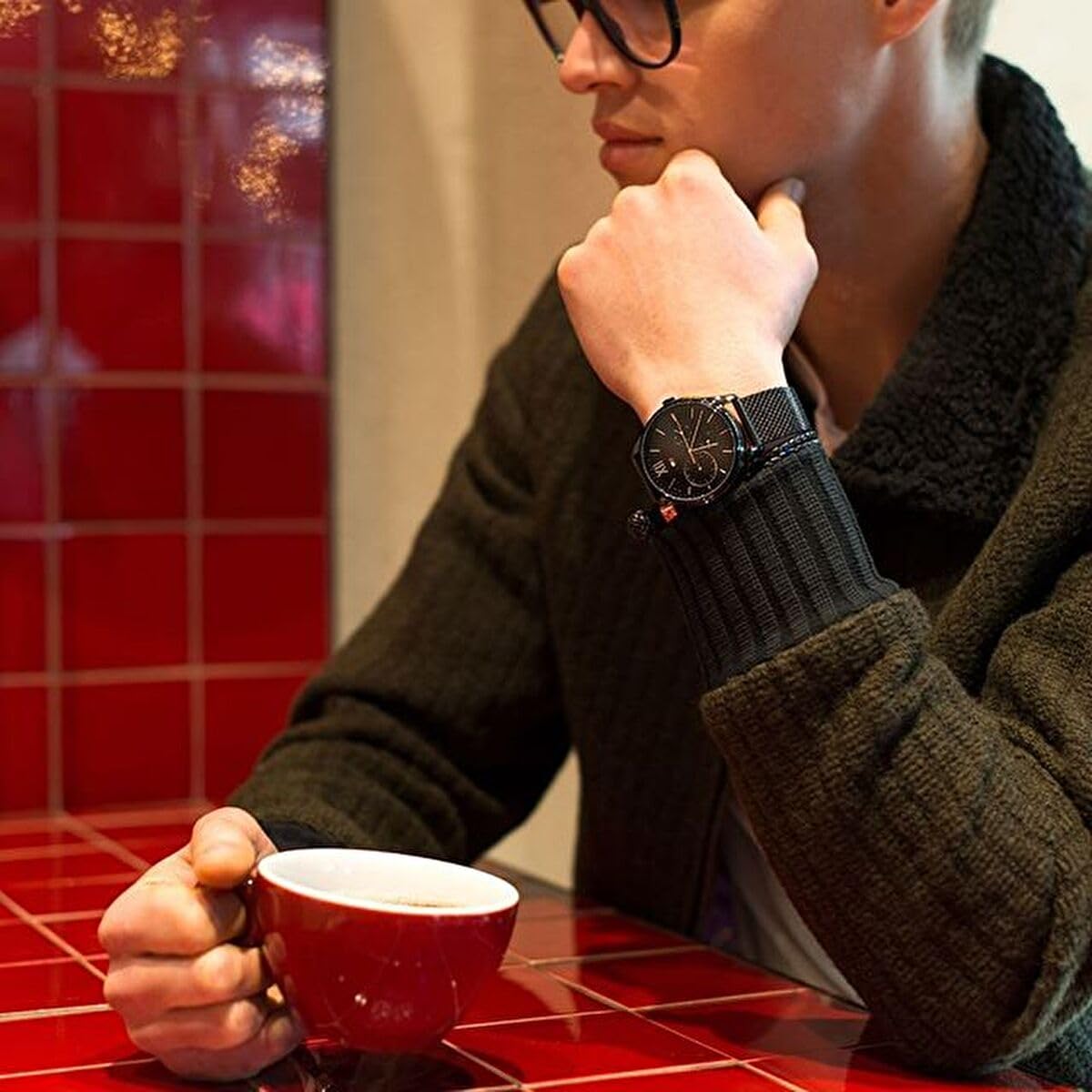 Tommy Hilfiger Reloj Multifunción de Cuarzo para Hombre de 44 mm - Esfera Negra con Motivo Clou de Paris, Pulsera de Malla de Acero Inoxidable Negra, Resistente al Agua 5ATM - 1791420