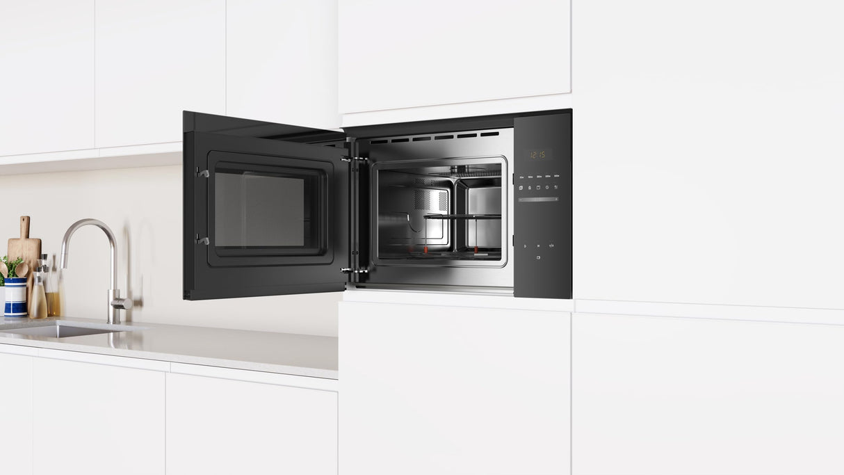 Balay 3CG5175N3 Microondas Integrable, 58 x 38 cm, 900 w, 25 l, Cristal Negro
