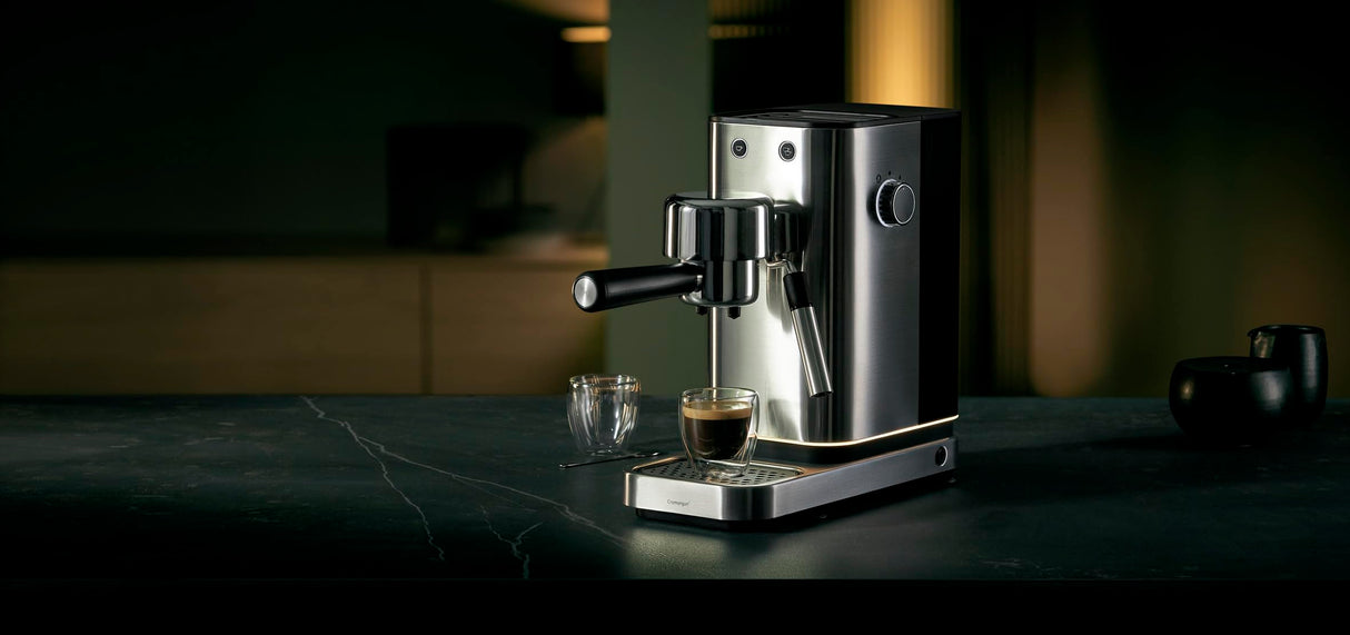 WMF Lumero - Cafetera expreso con 3 portafiltro, 1400 vatios, para 1-2 tazas de expreso, 15 bares, reposavasos, espumador de leche, prensador de café, luz led, acero inoxidable mate
