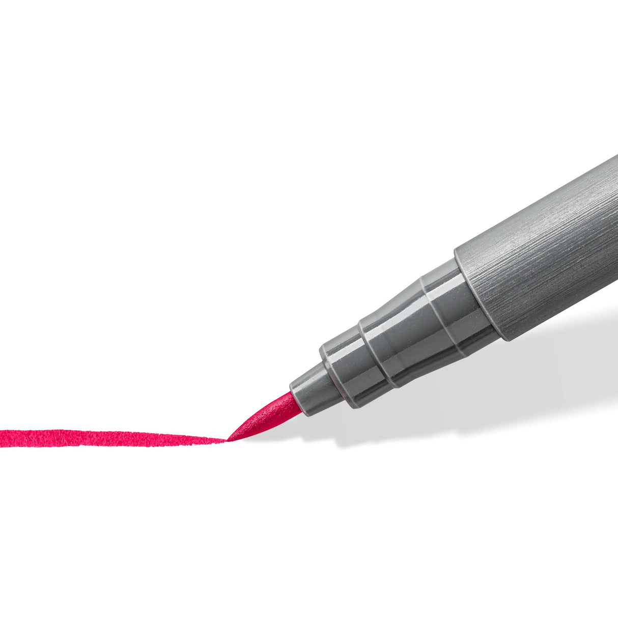 STAEDTLER Brush pen pigment Arts, tinta de dibujo premium, punta de pincel para ancho de línea variable, impermeable, secado rápido, 60 rotuladores en colores surtidos en estuche de cartón, 371 C60