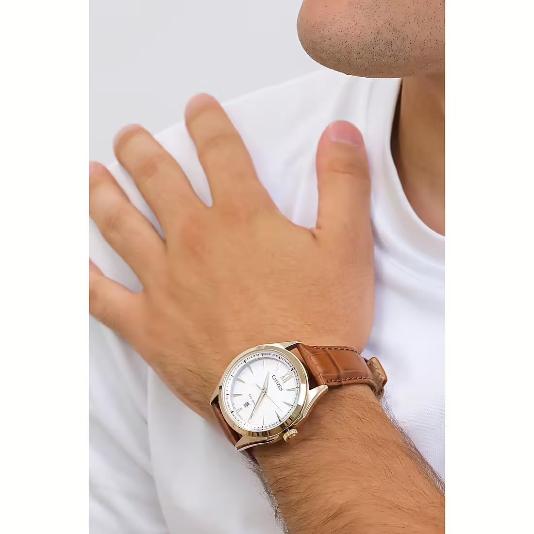 Citizen Reloj Analógico para Hombres de Cuarzo japonés con Correa en Cuero AW1753-10A