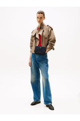 Tommy Hilfiger Bolso bandolera Mujer Logotape Camera Bag con correa ancha, Azul (Space Blue), Talla Única