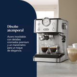 De'Longhi Classic EM450.M, Máquina Café Manual con Varilla Vapor, Máquina Espresso con Bomba Barista, Boquilla para Capuchino, Filtro Doble Pared, 15bar, Taza Hasta 13cm, Acero Inoxidable/Metal