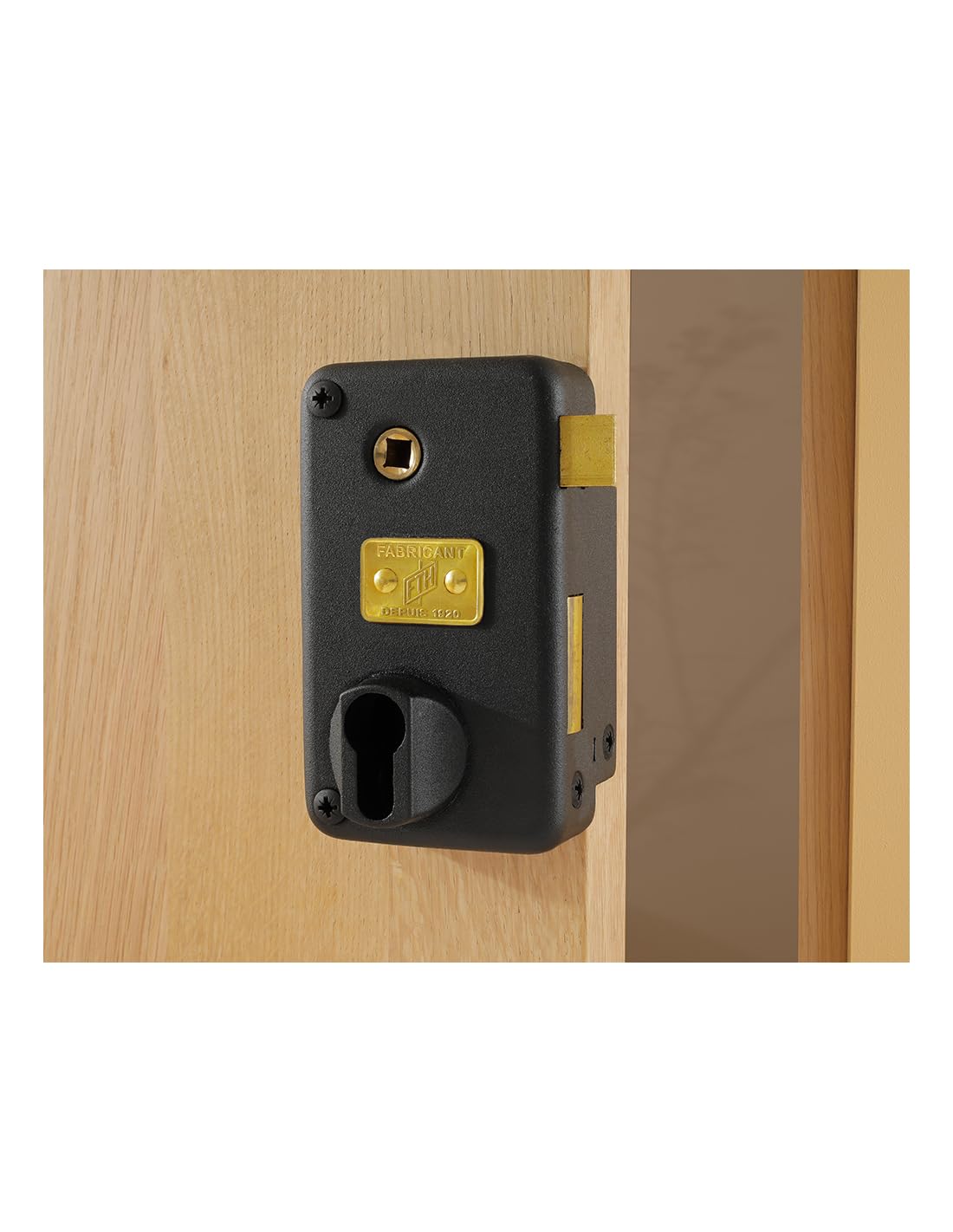 FTH – Carcasa de bloqueo vertical para aplicación FTH AV45, orificio de cilindro, batidor, apertura a la derecha, maletero 75 x 130 mm, eje 45 mm, entre eje 70 mm, cuadrado 7 mm, pecho negro mate,