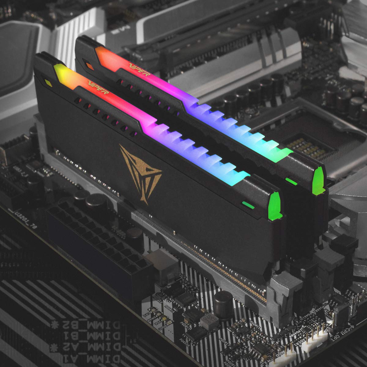 Patriot Memory Viper Steel DDR4 3200 32GB (1x32GB) CL18 Módulo LED RGB de Memoria Alto Rendimiento Gris