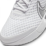 NIKE Court Zoom Pro, Zapatos de Tenis para Mujer, White Metallic Silver, 41 EU
