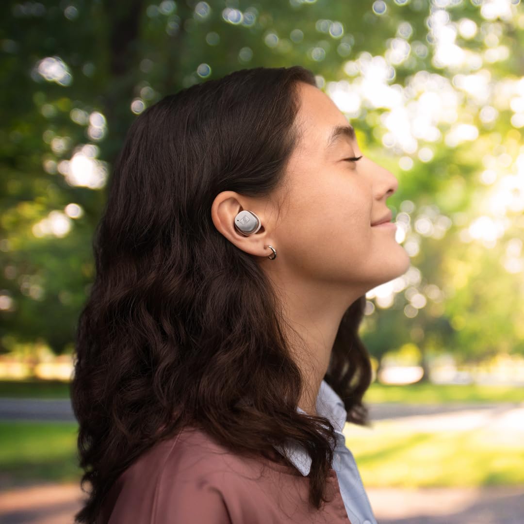 Sennheiser MOMENTUM True Wireless 4 auriculares inteligentes - Bluetooth 5.4, sonido nítido, diseño cómodo, 30 horas de autonomía y cancelación de ruido activa adaptativa - blanco plata