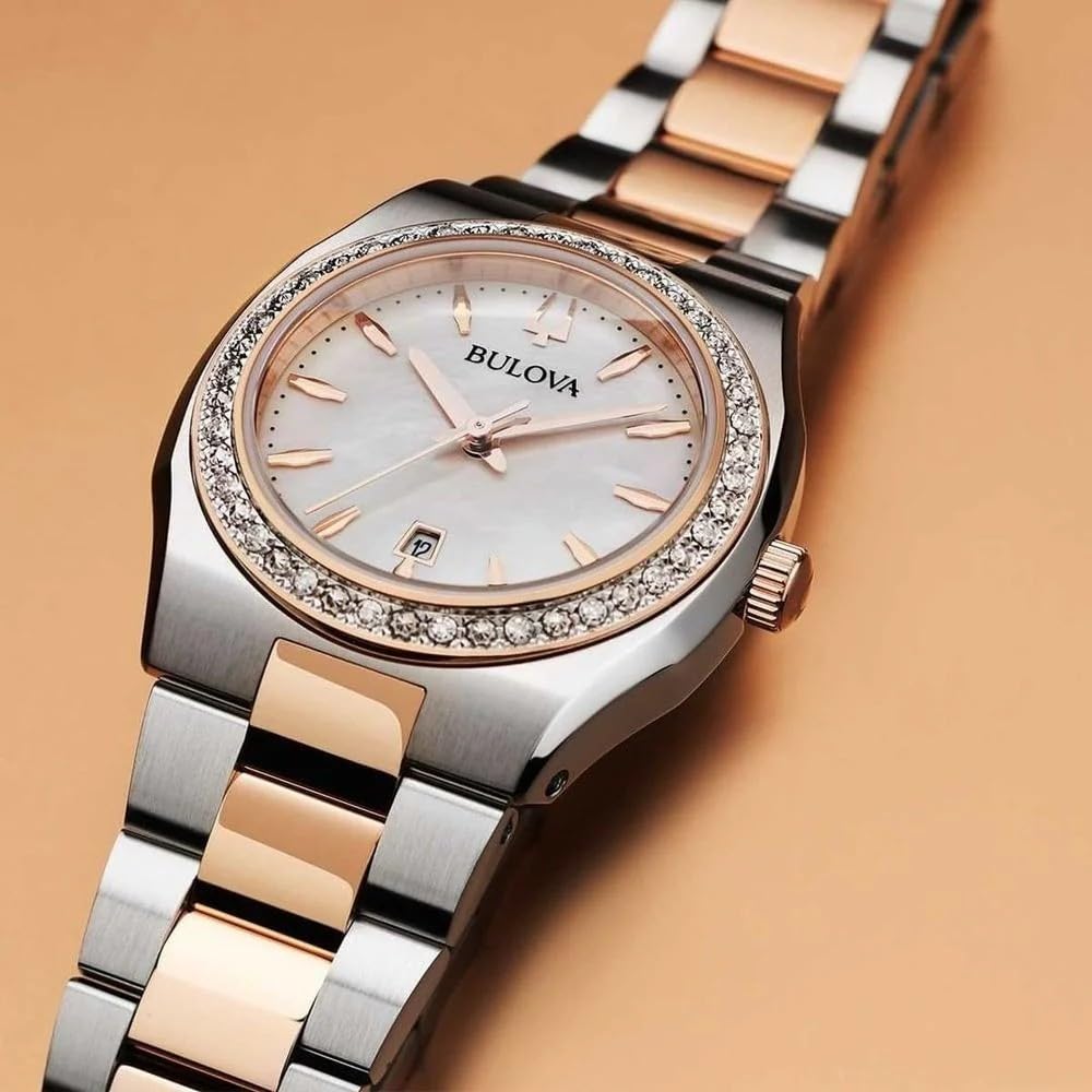 Bulova Reloj Analógico para Mujer'S de Cuarzo con Correa en Acero Inoxidable 98R283