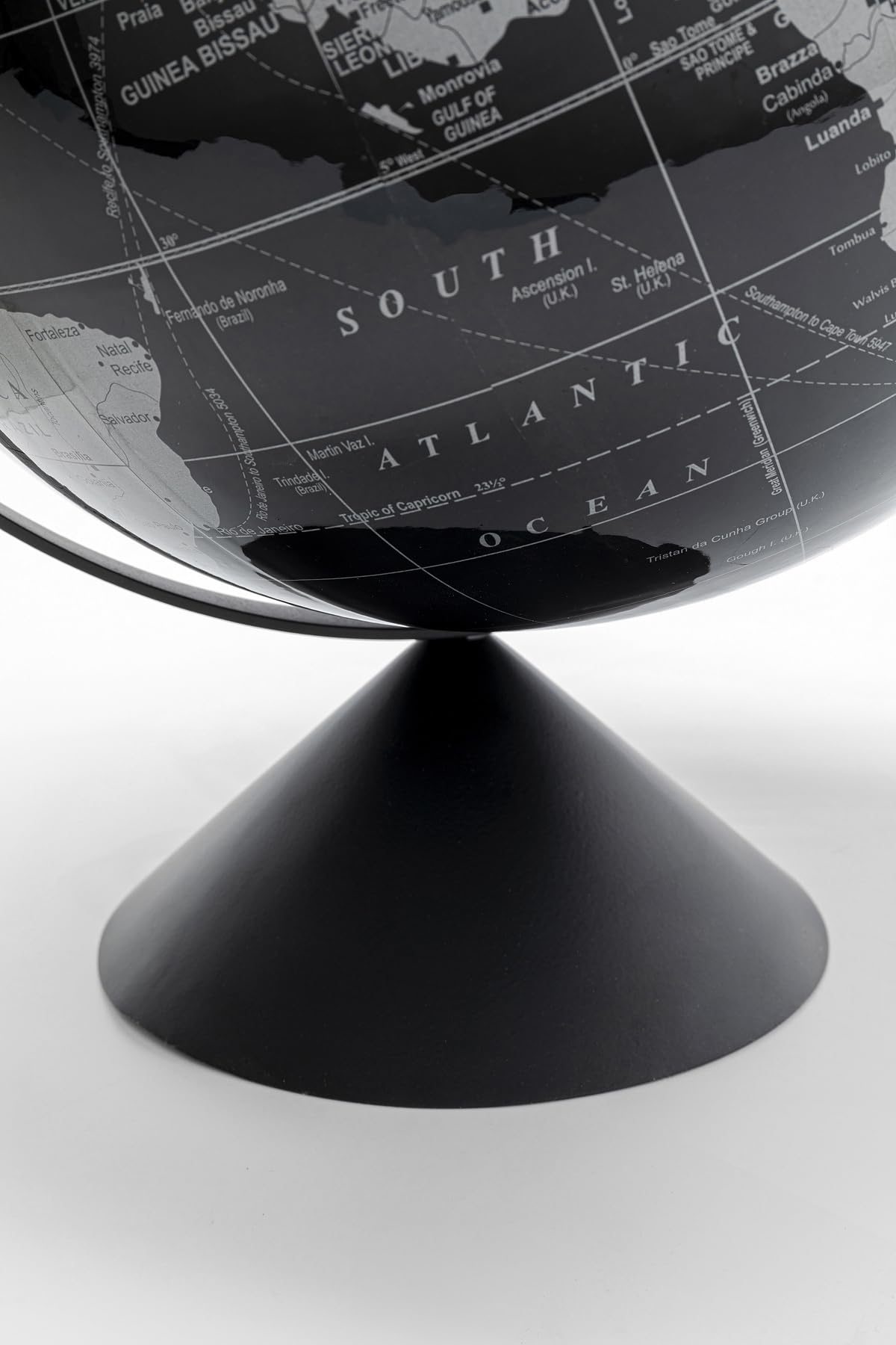 Kare Design Deko Object Globe Top, negro, gris, globo, estructura de acero inoxidable, hecha a mano, diámetro 30 cm, 40 x 30 x 30 cm (alto x ancho x profundidad)