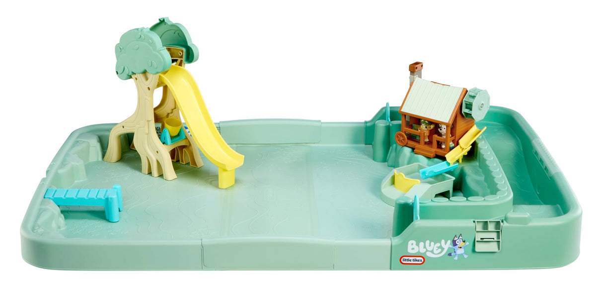 little tikes Bluey Bushland Adventure - Viene con 6 Accesorios, Bluey Active Play, para Niños y Niñas de 2 a 4 Años
