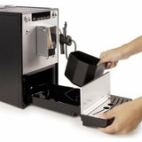 Melitta Solo&Perfect Milk E957-203, Cafetera Superautomática con Molinillo, Auto Capuchinador, 15 Bares, Café en Grano, Limpieza Automática, Personalizable, Plata
