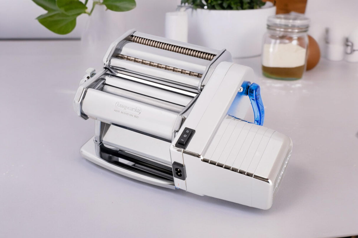 Imperia Electric Línea Clásica. Máquina de pasta eléctrica. Made in Italy. Máquina de pasta fresca en acero con motor eléctrico 220v. Laminadora eléctrica para lasagne, tagliolini, fettuccine. (Plata)