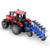 Cada Master - Tractor con apero - De Color Rojo- Set de construcción Premium - con R/C y Control por App - 1675 Piezas - 8+ - (DeQube 927DE61052)