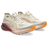 ASICS Gel-Kayano 31, Sneaker Mujer, Avena/Rosa Perla, 38 EU