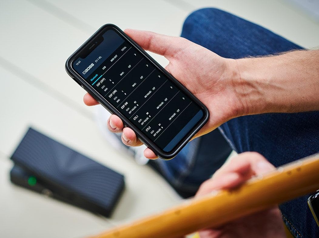 BOSS EV-1-WL – El primer pedal de expresión MIDI inalámbrico del mundo para controlar dispositivos a través de salidas MIDI Bluetooth, USB y MIDI TRS – Para guitarra, sintetizador y más