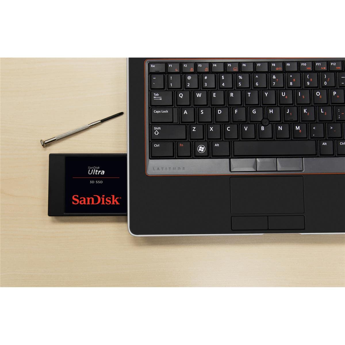 SanDisk Ultra 3D SSD, 2 TB, con hasta 560 MB/s de Velocidad de Lectura/hasta 530 MB/s de Velocidad de Escritura