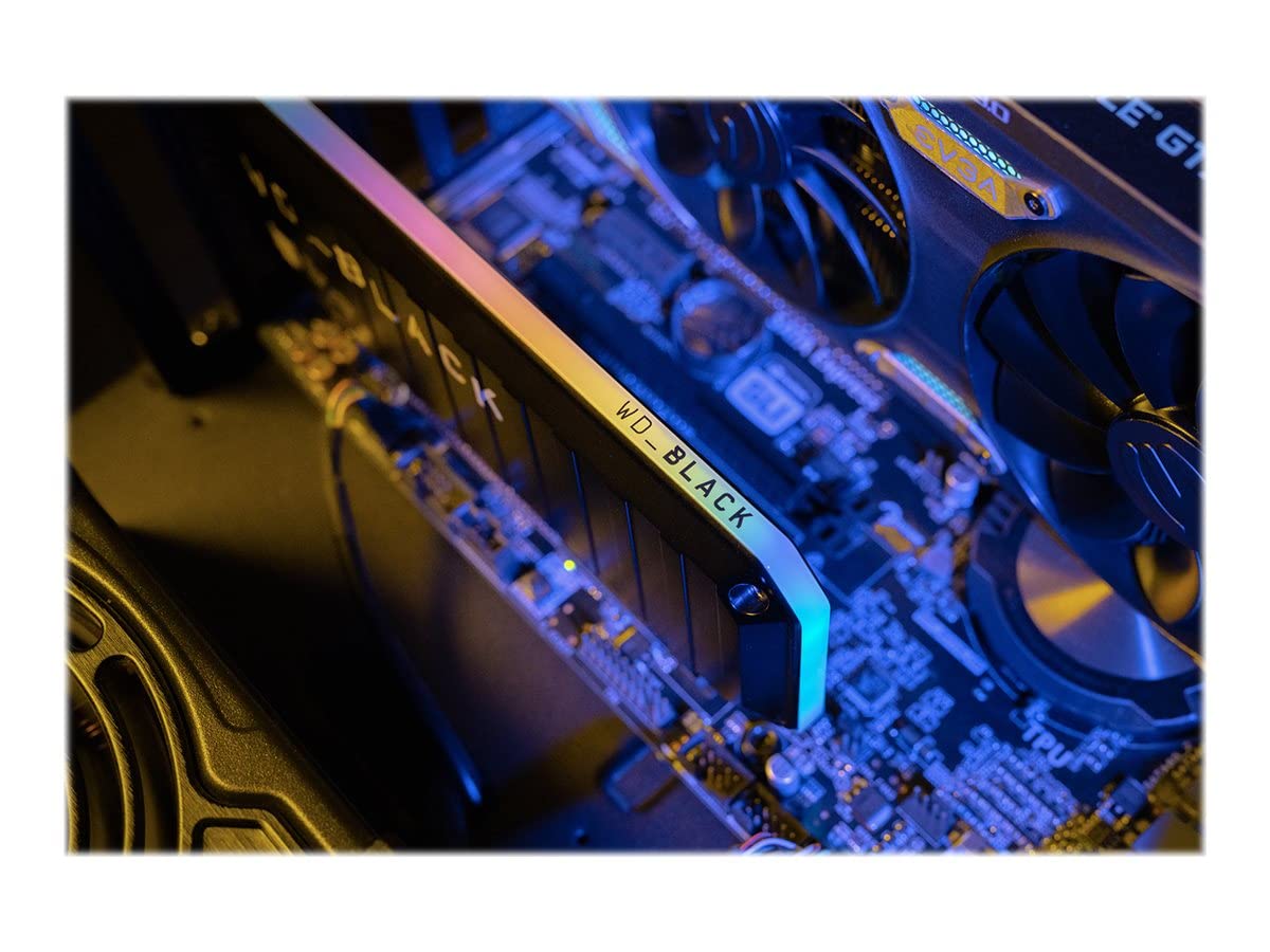 WD_BLACK AN1500 de 4 TB SSD NVMe AIC (tarjeta complementaria), hasta 6500 MB/s en lectura & 4100 MB/s en escritura