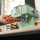 Cecotec Cafetera Express Power Espresso 20 Tradizionale Light Green. 1350 W, Espresso y Cappucicno, 20 Bares y Thermoblock, Vaporizador, Manómetro, Diseño Vintage, Capacidad 1,5 Litros