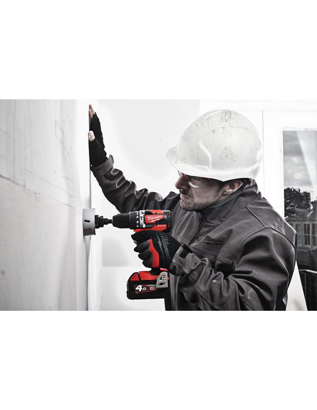 Milwaukee 4933464558 M18 CBLPD-502C - Taladro percutor (18 V, 5,0 Ah, sin escobillas)