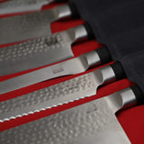 KOTAI | Bolsa Enrollable para Cuchillos de Chef de Cuero | 8 Ranuras para 7 Cuchillos y un Acero para bruñir | Hule Ultra-Resistente | Asas y Correas de Cuero | Bolsillo con Cremallera | Hecho a Mano
