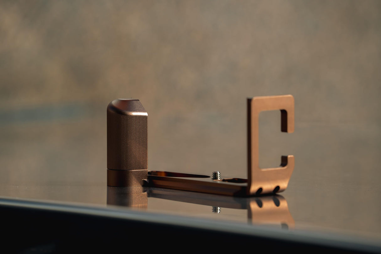 PolarPro - BaseGrip - Leica Q3 - Bronce