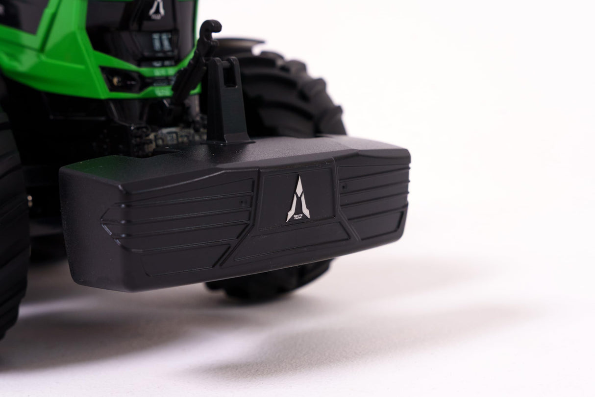 Carson 1:16 Tractor Deutz 8280 TTV con Remolque 100% RTR - Tractor RC, vehículo teledirigido con luz y Sonido, Incluye Pilas y Mando a Distancia, Bulldog teledirigido