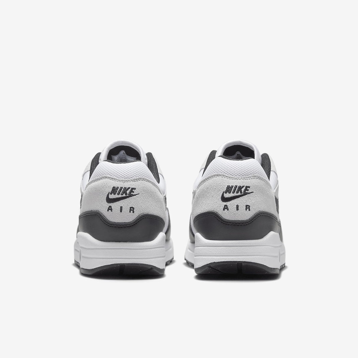 NIKE Air MAX 1 Essential, Sneaker Hombre, White Black Pure Platinum, 42.5 EU