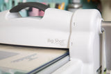 Sizzix Big Shot Plus Machine Only 660020 Máquina de troquelado manual y repujado para artes y manualidades, álbumes de recortes y tarjetas, apertura de 21 cm