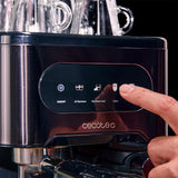 Cecotec Cafetera Express Semiautomáticas Power Espresso 20 ColdBrew Latte. 1350W, 20 Bares, Frío, Templado o Caliente, Pantalla Táctil, 1.5L Depósito Agua y 500ml Leche, Calientatazas, Doble Brazo