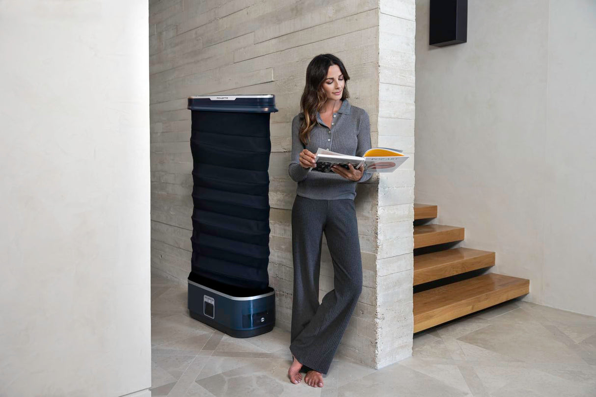 Rowenta Care For You First - Robot de planchado 1500 W, bajo consumo energético, elimina arrugas, desinfecta, refresca y elimina olores, hasta 3 prendas, diseño compacto, incluye accesorios, YR2020