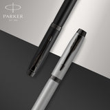 PARKER IM, pluma estilográfica azul mate, con plumín fino y recambio de tinta azul (1931647)