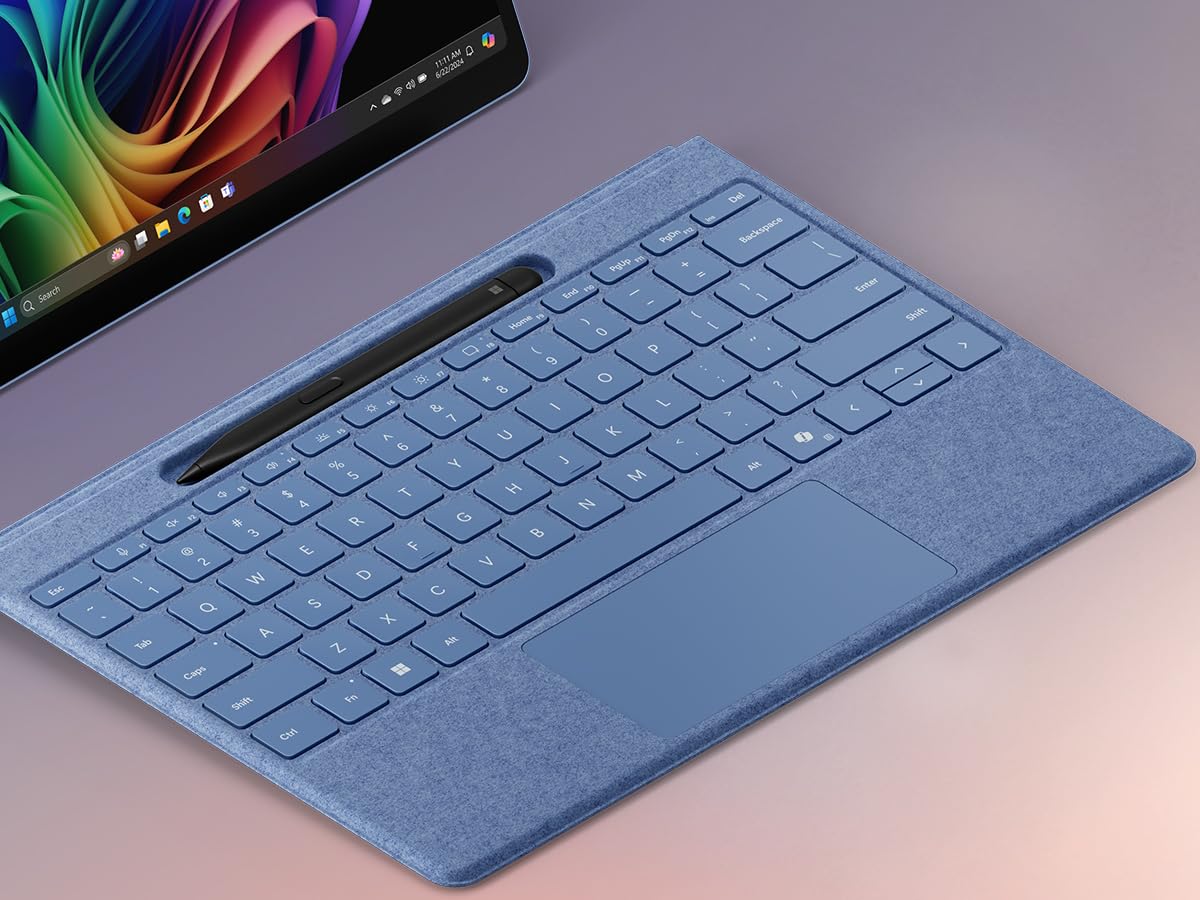 Microsoft Surface Pro (Incluye el Cargador) | Copilot+ PC |Pantalla táctil 13”| Snapdragon X Plus | 16GB RAM |512GB SSD |Último Modelo, 11a edición | Windows 11 Home | Zafiro