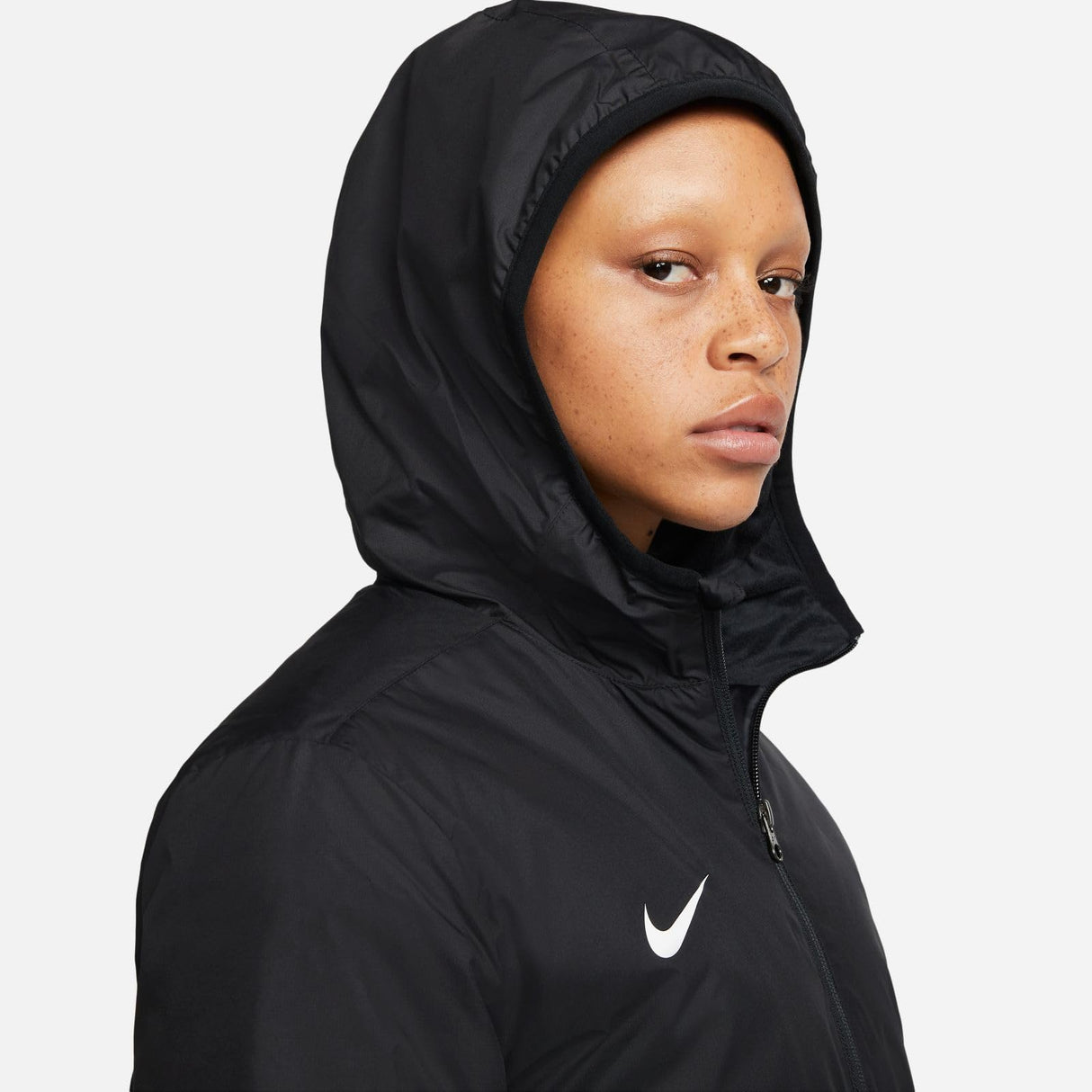 Nike Womens Jacket W Nk Syn Fl Rpl Park20 Sdf Jkt, Black/White, DC8036-010, M