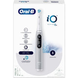 Oral-B iO Series 6 - Cepillo de dientes eléctrico, 2 cabezales de cepillo, 5 modos de cepillado para el cuidado dental, regalo de San Valentín para él o ella, pantalla y estuche de viaje, diseñado por