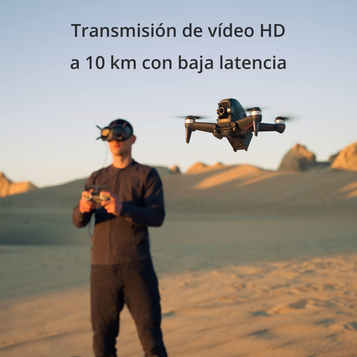 DJI FPV Pack Explorer, Experiencia de Vuelo inmersivo, Campo de visión superamplio de 150° 4K/60 fps, transmisión de vídeo HD a 10 km con Baja latencia, Freno y Vuelo estacionario de Emergencia