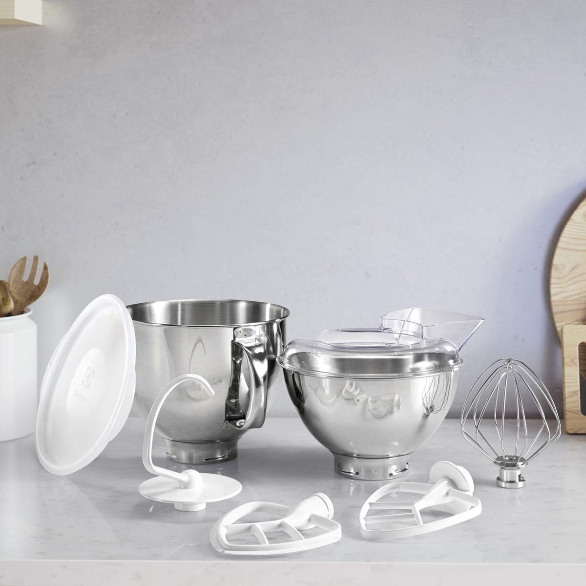 Electrolux Asistente de cocina modelo EKM5570, aparato de cocina con gancho amasador, protección contra salpicaduras, batidor de globos, tapa de fermentación, 1200 W, dos cuencos grandes de 2,9 litros